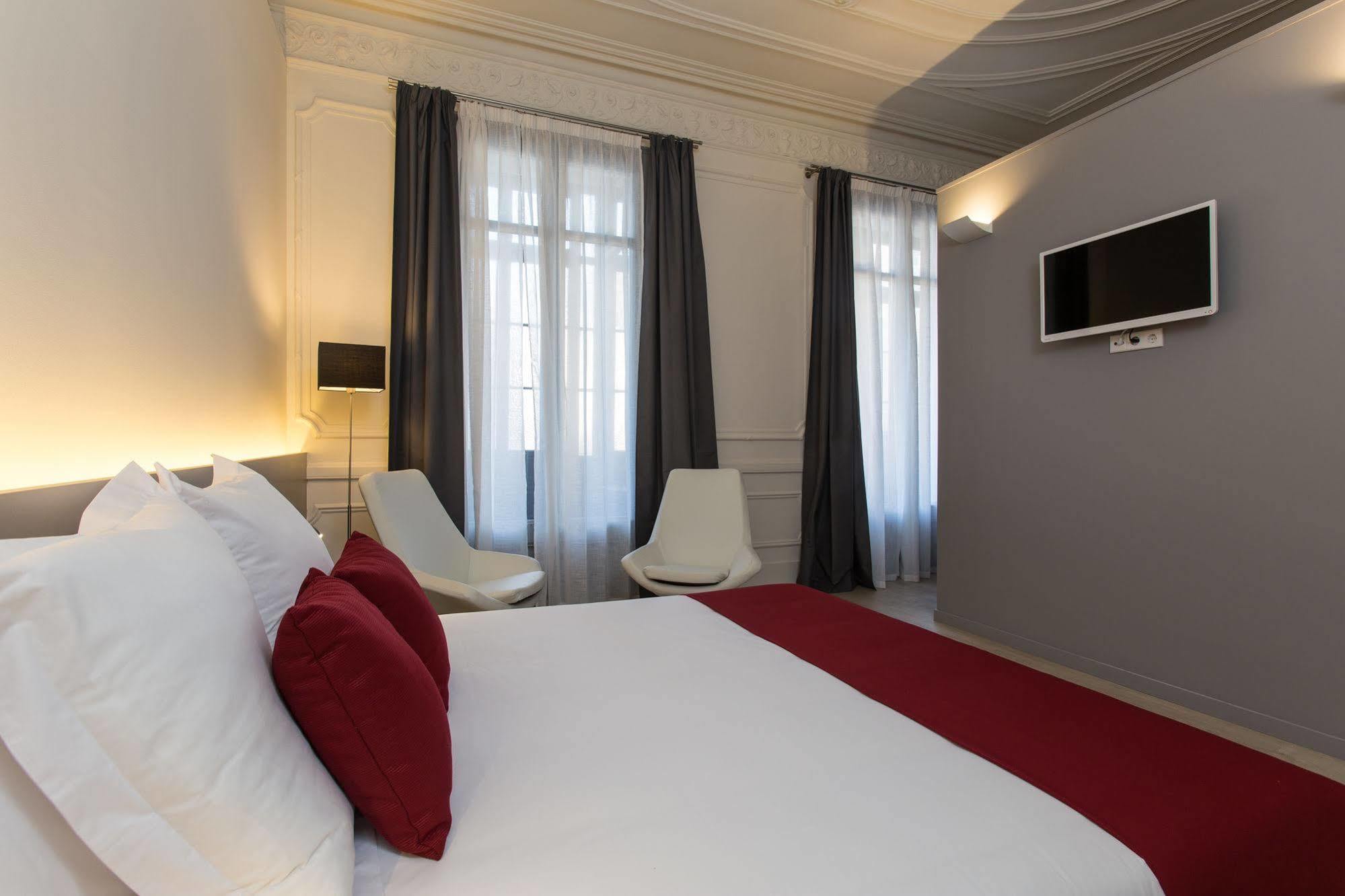 Izaila Plaza Catalunya Hotel Barcelona Kültér fotó