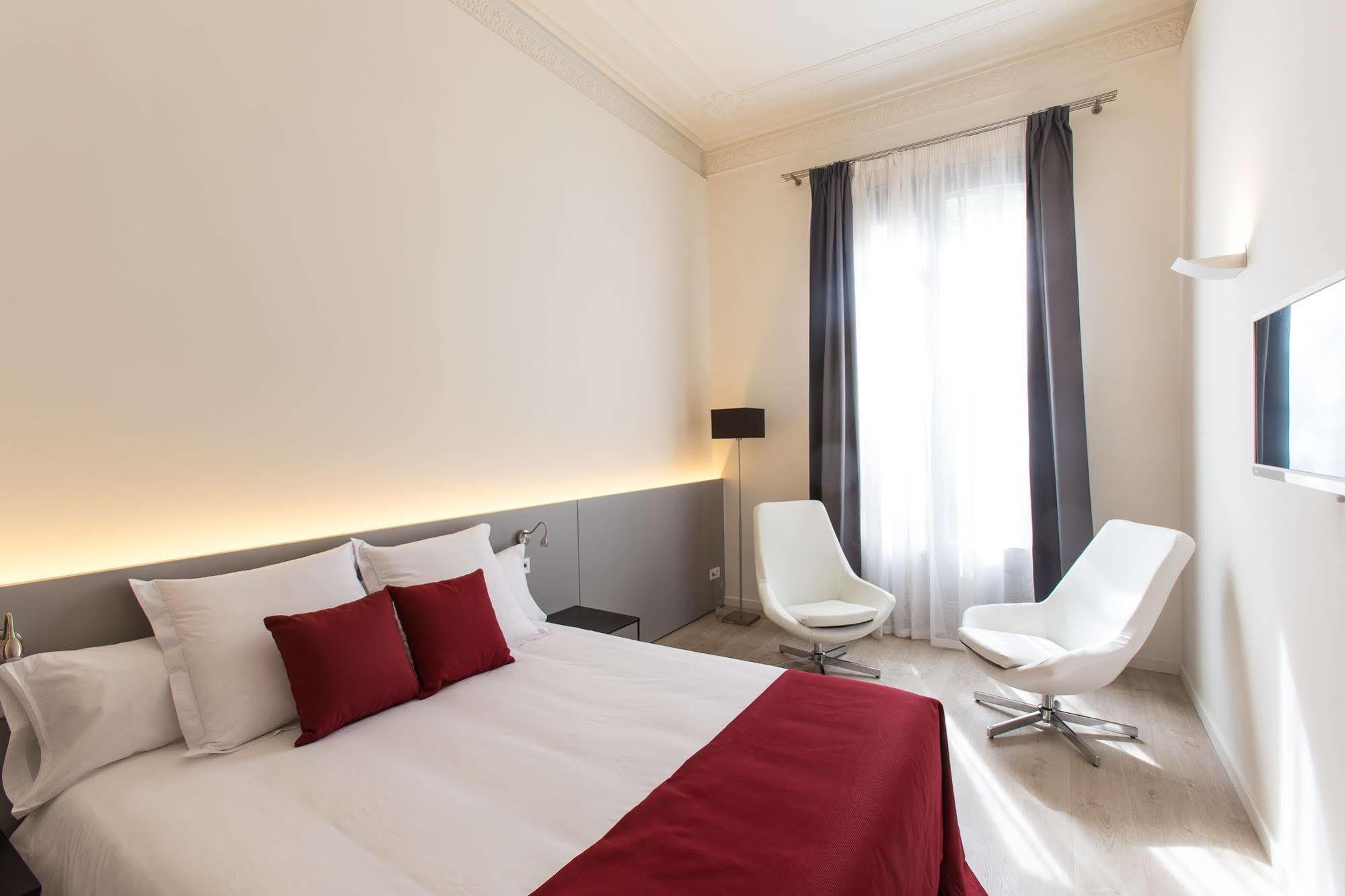 Izaila Plaza Catalunya Hotel Barcelona Kültér fotó
