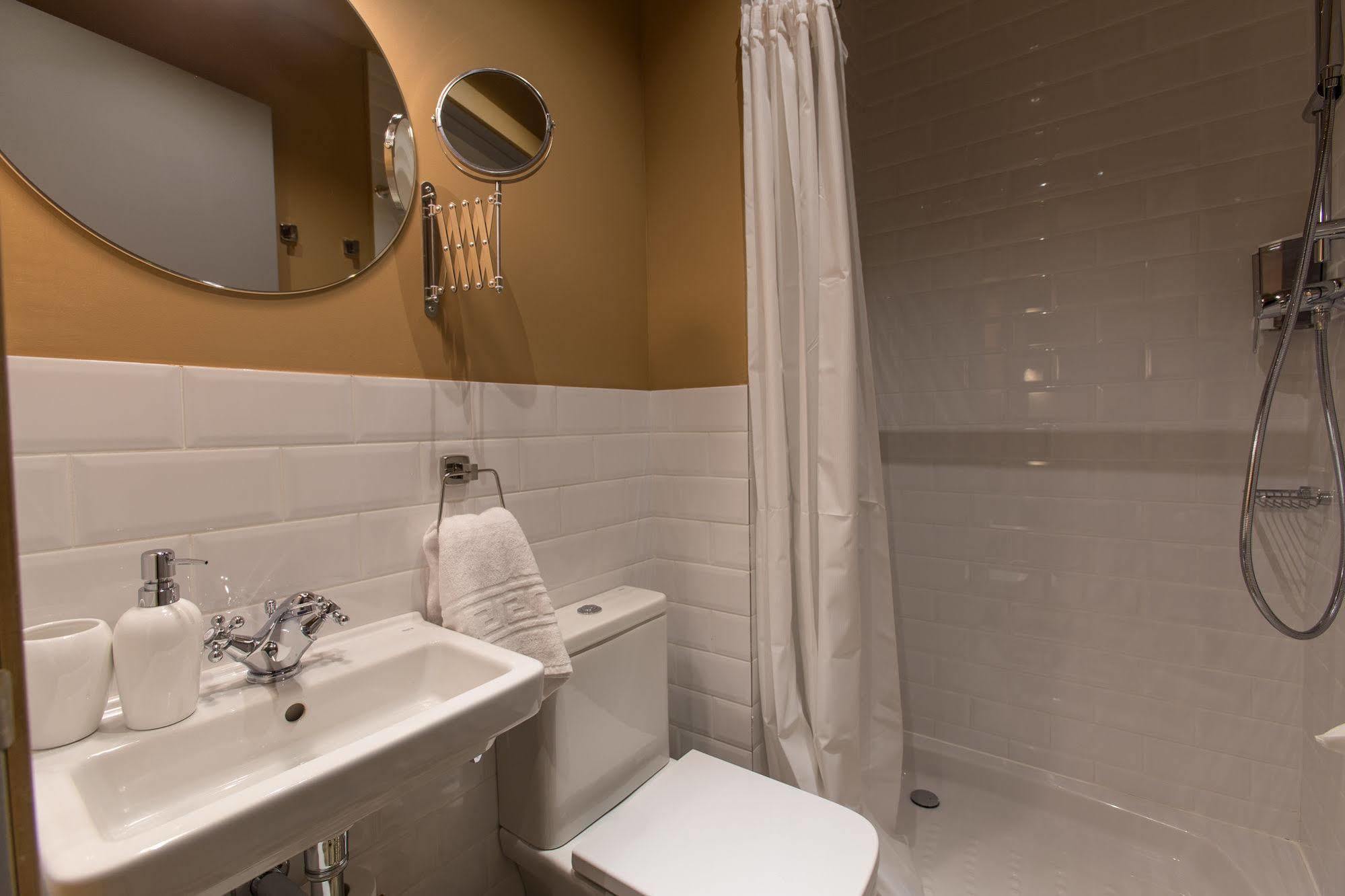 Izaila Plaza Catalunya Hotel Barcelona Kültér fotó