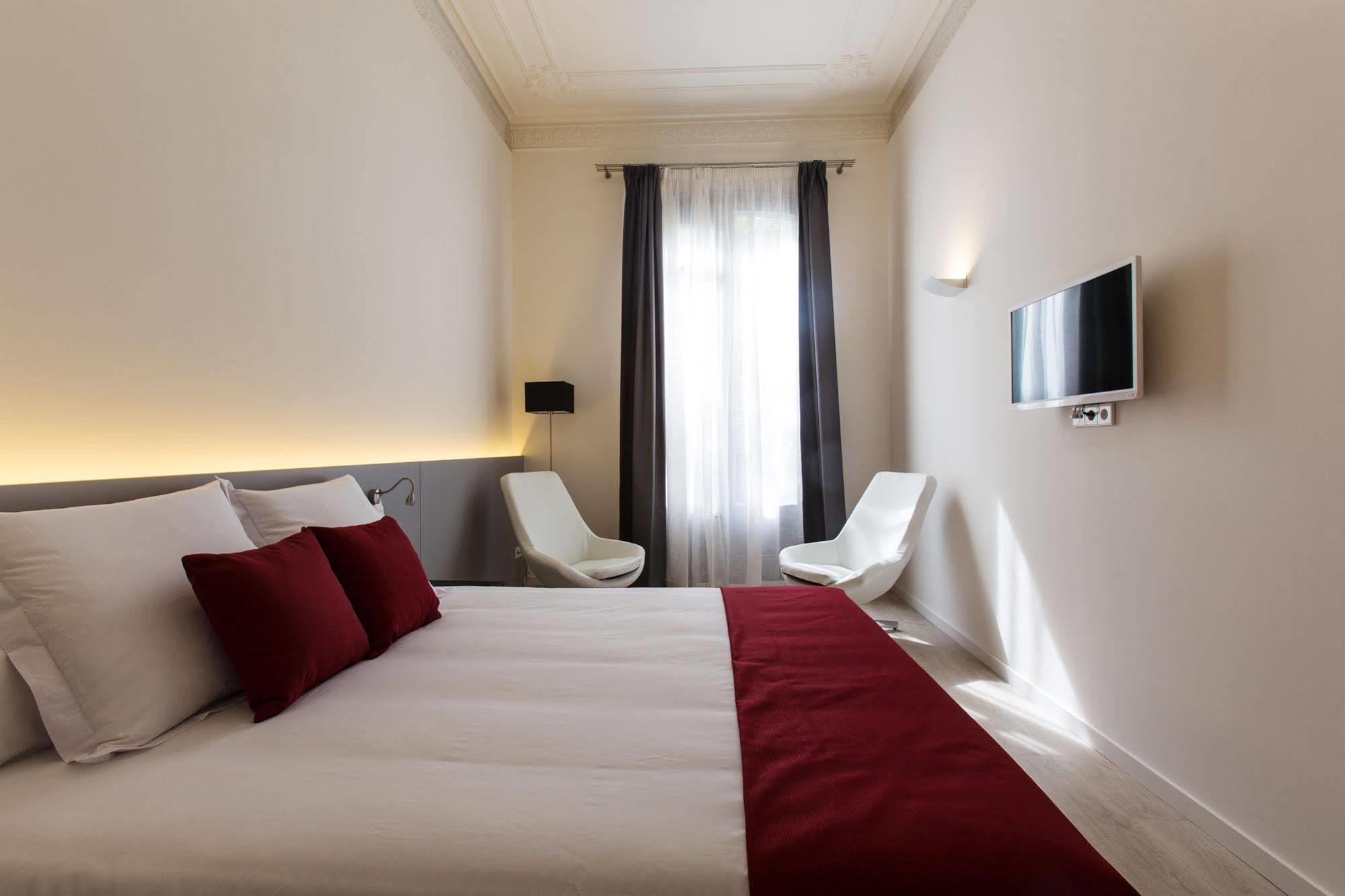 Izaila Plaza Catalunya Hotel Barcelona Kültér fotó